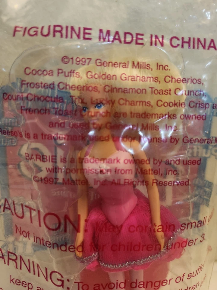 Nuevo Sellado 1997 General Mills Cereal Barbie Muñeca Figura 4 Pulgadas Vestido Rosa Foto 3 de 3