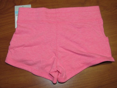 NEW CARTERS GIRLS PLAYWEAR PINK SHORTS POCKETS HEART COTTON POLYESTER SZ 5 6 - Picture 2 of 2