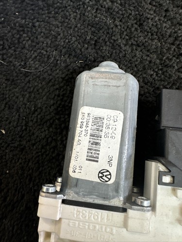 VW GOLF MK6 DRIVER SIDE REAR WINDOW MOTOR 1K0959704AG 2009-2012 #XJN - Picture 2 of 4