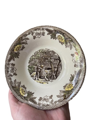 Royal China Fair Oaks Braun Transfergeschirr Set 2 Beerenschalen Mann am Wasser Brunnen Vintage - Bild 4 von 6