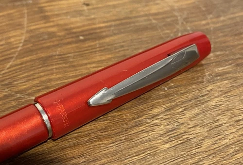 Parker Reflex Fountain Pen. Unique Parallelogram Clip. 2000's - Picture 2 of 5