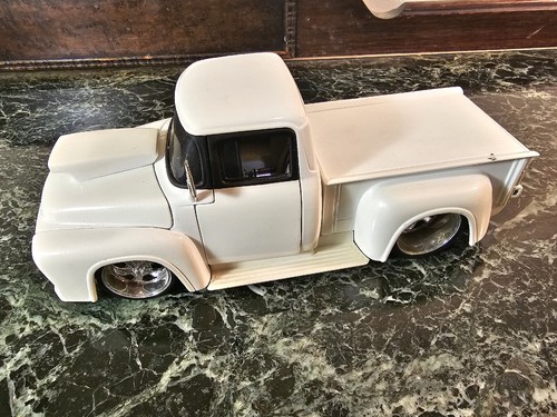 Jada Bigtime Muscle 1956 Ford F-100 Truck EXTREMELY RARE WHITE Die Cast 1:24 - Picture 12 of 12