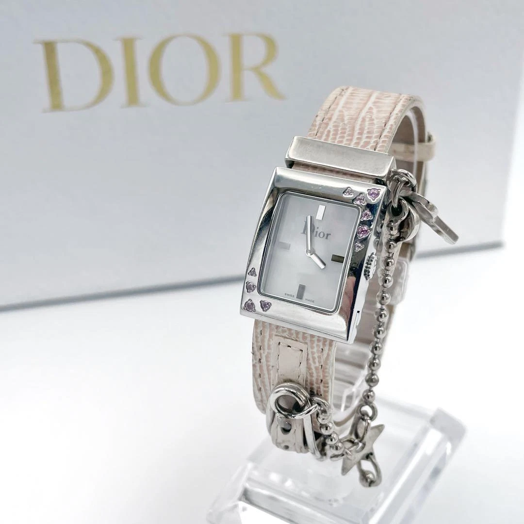 Montre Christian Dior blanche et beige woking du Japon