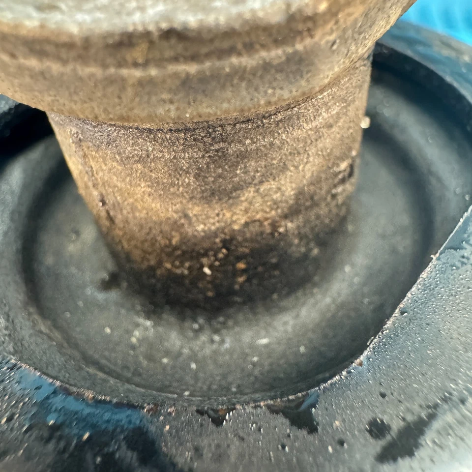 05-12 TOYOTA AVALON XL left At Transmission Mount  OEM - Image 4 of 4