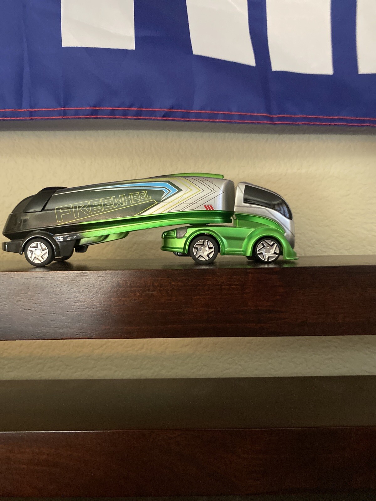 anki overdrive supertruck freewheel vehicle