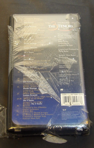 The 3 Tenors In Concert ~ VHS New Sealed ~ Pavarotti, Carreras, Domingo & Metha - Foto 2 di 2
