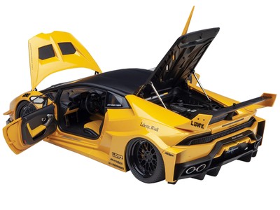 Lamborghini Huracan GT ''LB-Silhouette Works'' Yellow Metallic with Black Top 1/18