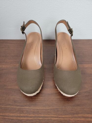 Vionic Canvas Back Strap Wedges Coralina Olive US 8.5 UK 6.5 AU 8.5 VS373 GT - Picture 2 of 11