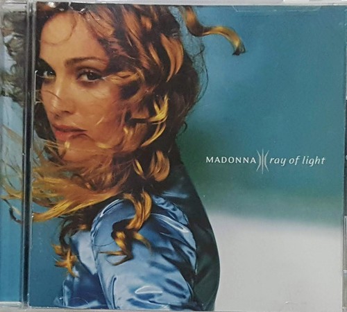 5 CD X $15 Lot Divas, Singers, Streisand, Madonna, Shakira, Aguilera, Ronstadt, - Picture 158 of 247
