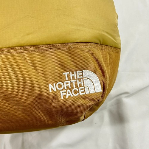 NWT North Face Nuptse Almond Butter One Size TNF Padded Tote Shoulder Zip Bag - Picture 3 of 10