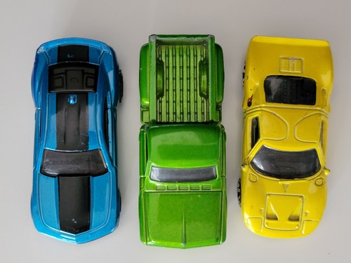 Lote de autos Hot Wheels Redlines X1622 Camaro Custom 69 Chevy Truck 1999 Ford GT40 - Imagen 3 de 12