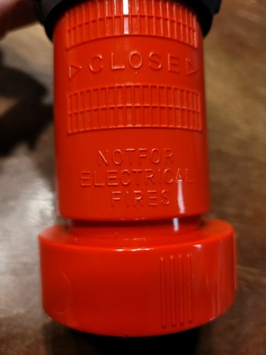 NEW: Fire Hose Nozzle - High-Impact Polycarbonate Beco Model 15 Portable Spray - Picture 7 of 7