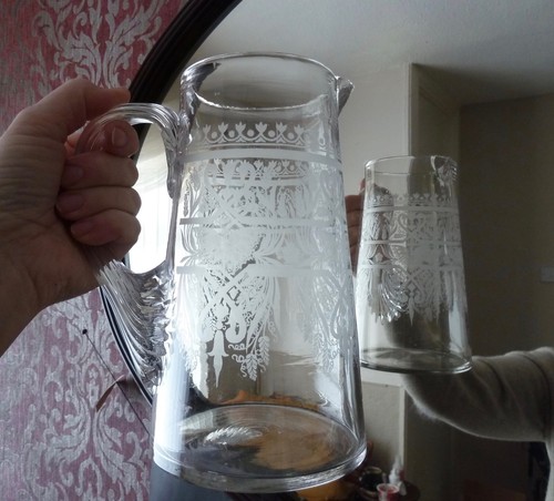 Antique Acid Etched Art Nouveau Glass Lemonade /Water Jug Pitcher 2 Pint