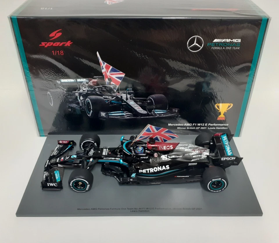 MODELLINO AUTO FORMULA 1 SCALA 1:18 SPARK MERCEDES AMG HAMILTON INGHILTERRA 2021 - Immagine 2 di 4