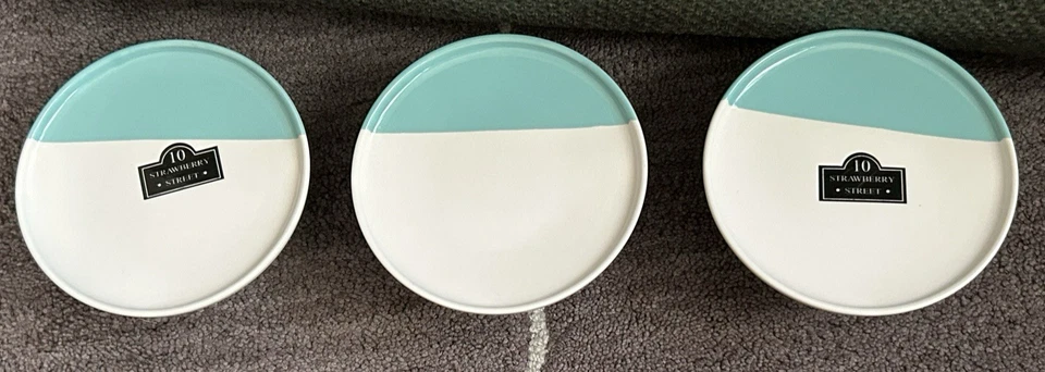 Juego de 3 NUEVOS 10 Platos Pedestal Fresa Calle Turquesa 5" Pastel Postre +++ Foto 2 de 4