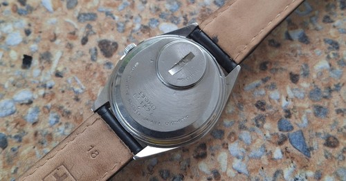 Vintage Seiko Quartz Type II JDM 0903 8110 May 1976 Kanji Blue Dial - Picture 8 of 11