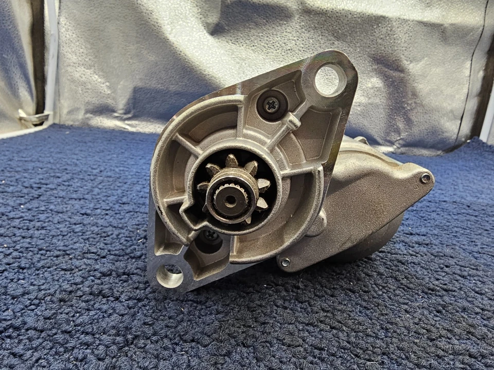 Motor De Arranque 16790N 12V UZ24G2 Para 81-93 Toyota 4Runner Celica Corona Pickup Foto 4 de 4