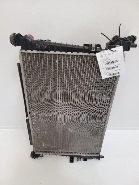 2008 08 09 2009 10 2010 2011 11 FORD FOCUS 2.0L Radiator 8S4Z8005A 08-11 - Image 4 of 4