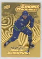 2022 Extended Series Smooth Grooves Gold Spectrum /25 Andrei Kuzmenko Rookie RC