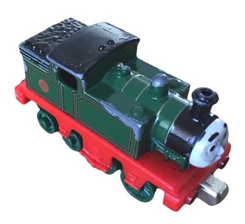 THOMAS & FRIENDS TANE ‘N’ PLAY Die Cast Metal Train FIRST EDITION WHIFF 2010 - Picture 2 of 6