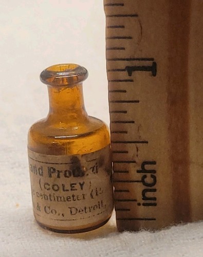 Old Tiny Salesman Sample Parke Davis Original Label Detroit Michigan Rare 1 Inch - Picture 8 of 8