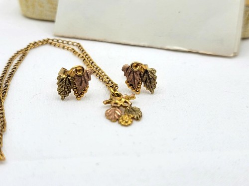 Vintage Black Hills Gold Leaves & Grapes Necklace & Earring Set, 10k   BB26.17 - Bild 6 von 12
