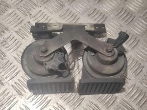 VOLVO V70 II SW Hupe 0055306 2.40 Diesel 120kw 2010 23419400