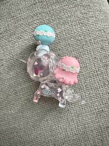 LITTLE TWIN STARS Tokidoki x Hello Kitty And Friends Series 3 Cherry Blossoms - Picture 2 of 9