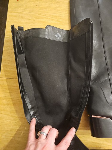 Nine West-Hartman Beautiful Black Knee High Wedge Boots Size 8.5M Worn Once - Picture 3 of 5