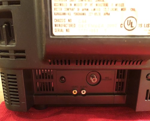 Vintage JVC C-13310 CRT 13" Retro Gaming Color TV Television - Tested & Working - Picture 7 of 10