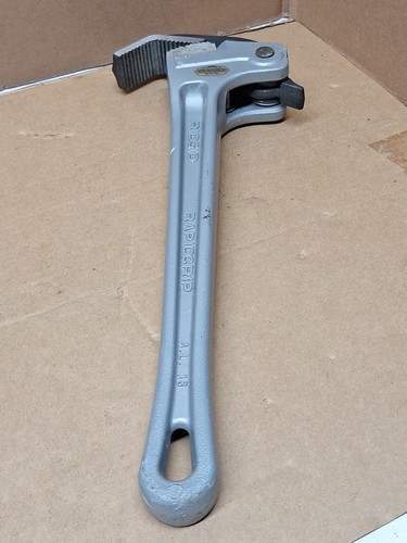 Ridgid 18" Aluminum Rapid Grip Wrench - Picture 6 of 13
