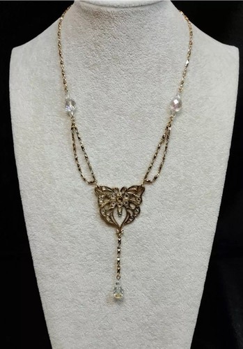 Vintage Avon Butterfly Necklace Aurora Borealis Stones & Beads Gold Tone - Picture 1 of 7