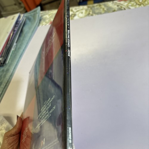 The Rolling Stones HONK Limited Edition Translucent Blue Vinyl - Picture 6 of 10