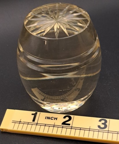VINTAGE ETCHED STARS GLASS PAPERWEIGHT -2 & 1/2 INCH- - Picture 8 of 8