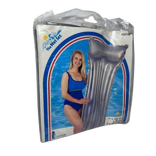 Alfombra flotadora vintage Intex The Wet Set Sun Tanner plateada para piscina 1999 72" x 30" NUEVA - Imagen 2 de 4
