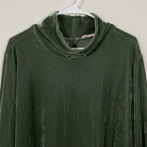Top SOFT AROUND Terciopelo Verde Salvia Cuello Simulado Cuello Alto Talla 3X - Imagen 2 de 5
