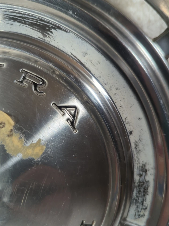 Tapacubos individuales 62 63 Ford Falcon Futura 13" cubiertas de rueda tapacubos 1962 1963 Foto 2 de 4