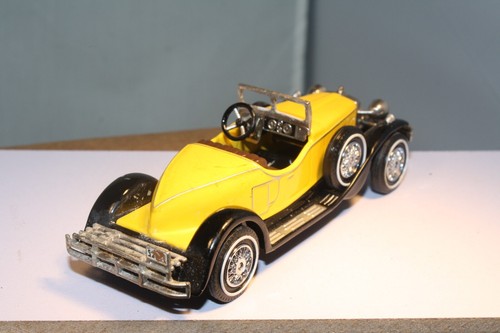 1937 Stutz Bearcat 1/43 Scale Matchbox Models of Yesteryear - Picture 4 of 6