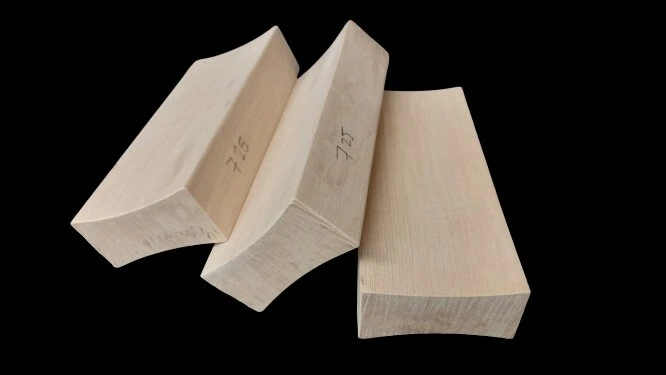 Extra long sanding block outlet