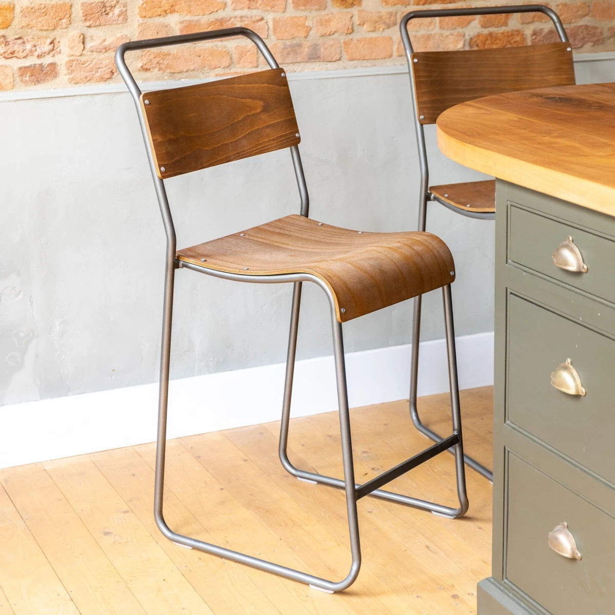 INDUSTRIAL STYLE STACKING STOOL STACKABLE BREAKFAST BAR STOOLS