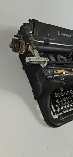 Macchina da scrivere vintage anni 40 Underwood Elliott Fisher Ltd. Toronto - Foto 3 di 7