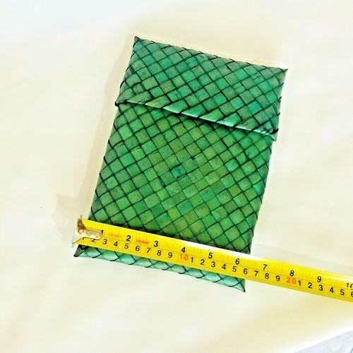 Handmade Cane Mini Key Wallet Holder Eco Friendly Natural Sri Lanka - Picture 5 of 6