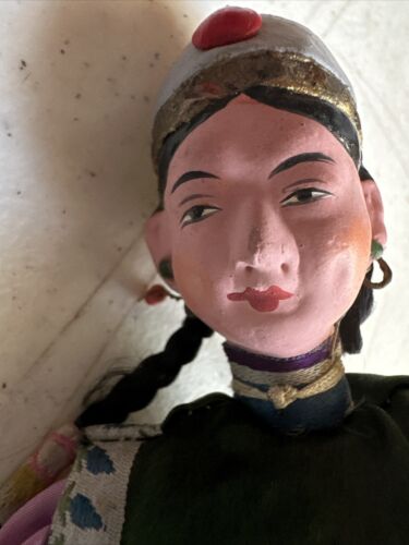 Antike chinesische Figur Puppe 1920 Familie Puppe Seide Kleidung handbemalt - Bild 18 von 20