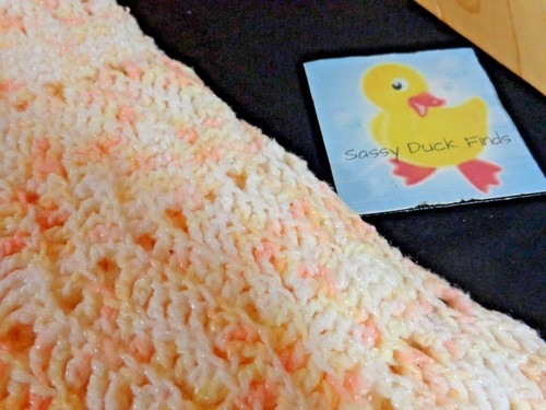 Baby Blanket Afghan 28" x 28" Handmade Crochet Pink Peach White Lightweight - Picture 2 of 3
