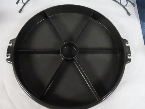 EUC TUPPERWARE BLACK 405-1 RELISH 6- DIVIDED RELISH TRAY WITH COVER AND HANDLE - Picture 3 of 5