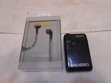 sony walkman fm/am radio with new Heyday ear buds SRF-25