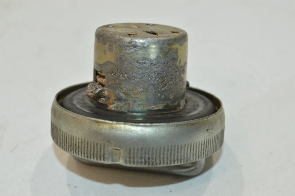 HONDA BALI SJ 50 EX 100 TANKDECKEL TANKVERSCHLUSS SCHWIMMER TANKGEBER TANKTEILE - Bild 3 von 4