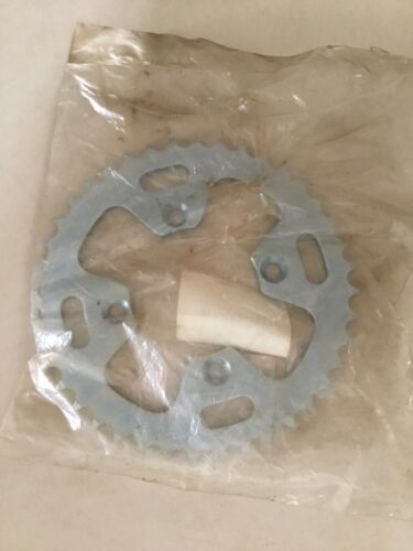 Nos Honda 350x 40T Rear Sprocket 41201-HA5-670 - Picture 2 of 4