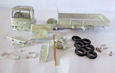 Promod Commer Commando 100 Drop side truck 1:50 scale model kit