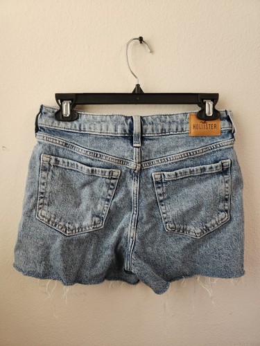 Hollister Ultra High-Rise Mom Short Medium Wash Blue Denim Size 4/27" Waist - Picture 8 of 10